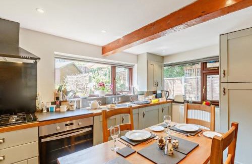 Trefriw House | Cozy 1-Bed Retreat in Trefriw, North Wales