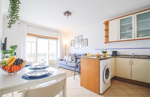 Montechoro Apartment | Exceptional 1-Bedroom Apartment with Pool and Ocean View