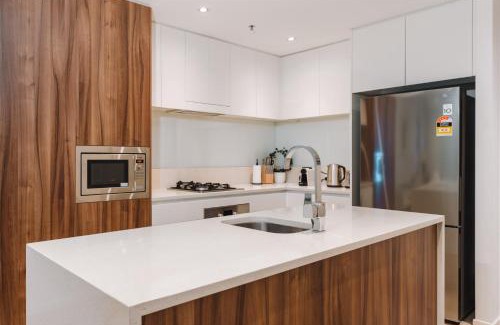 City East Apartment | Inviting 1-Bed Retreat with Pool, Gym & Scenic Views