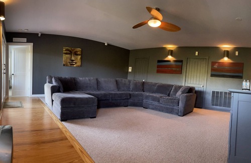 Great Hills Apartment | Cozy 1 Bedroom Suite with Pool, Perfect for Your Stay!