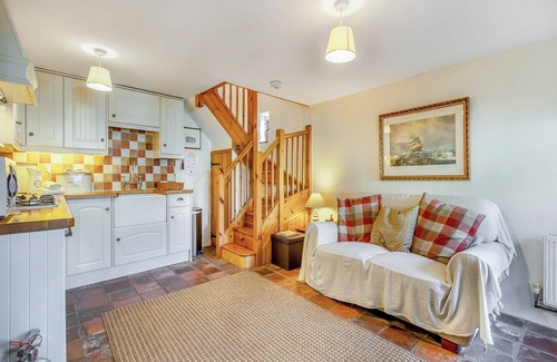 Wells-next-the-Sea Cottage | Cozy 1 Bedroom Retreat in Wells-next-the-Sea with Ocean Views