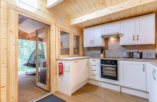 Freehay Ski Chalet | Discover the New Robin Log Cabins for Adults at Our Park