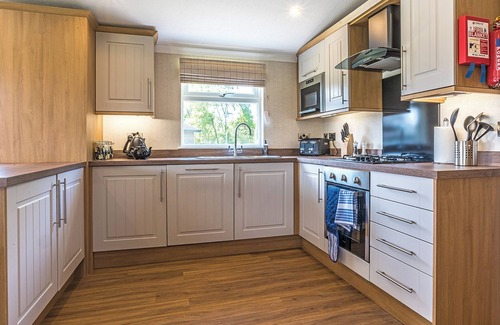 Woodhall Spa Ski Chalet | Spacious 3 Bedroom Accommodation in Woodhall Spa