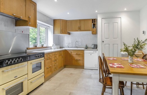 Abergavenny Cottage | Relaxing 1 Bedroom Retreat in Pandy Near Abergavenny