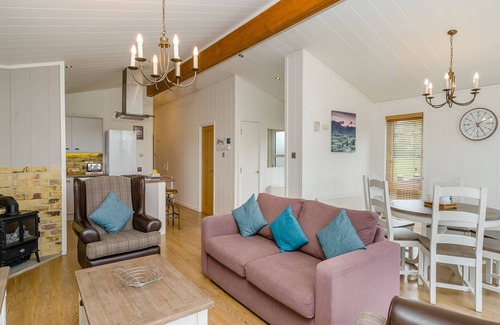 Cockermouth Ski Chalet | Comfortable 3-Bedroom Retreat in Bewaldeth, Keswick