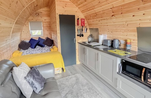 Mablethorpe Cottage | Cozy 1 Bedroom Retreat in Theddlethorpe near Mablethorpe