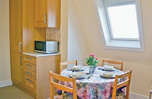Pevensey Cottage | Beautiful 1 Bedroom Oceanfront Stay in Pevensey Bay