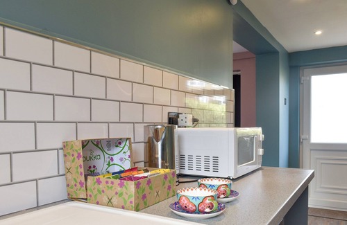 Freshwater Cottage | Cozy 1 Bedroom Retreat in Pet-Friendly Freshwater