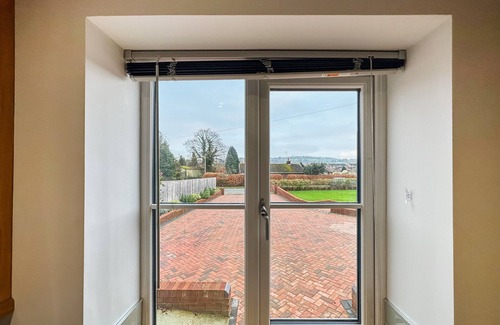 Guilsfield Cottage | Modern Annexe Retreat in Charming Guilsfield Village