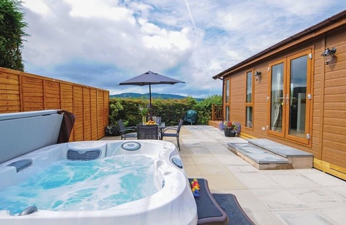 Low Newton Ski Chalet | Cozy 1 Bedroom Retreat in Newby Bridge, Lake Windermere