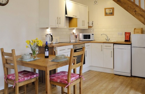 Middlewich Cottage | Cozy 1 Bedroom Retreat in Byley, Near Middlewich