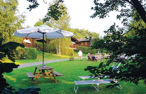 Schoenecken Apartment | Inviting 1 Bedroom Retreat in Schönecken with Spa Access