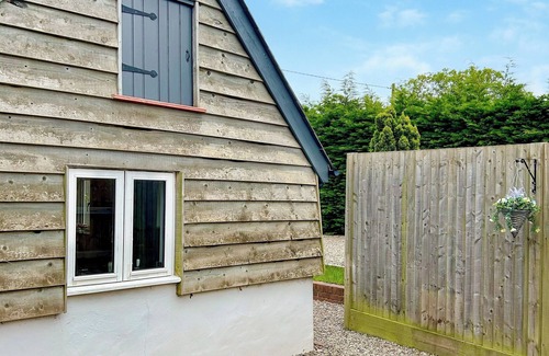 Aymestrey Cottage | Cozy 1-Bedroom Retreat in Knapton, Near Hereford
