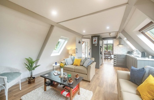 Ermington Cottage | Discover Tranquility in a Serene Countryside Retreat