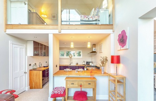 St Michaels Cottage | Explore Nature from Hallmark Annexe: Pet Friendly Retreat