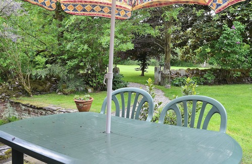 Atlow Cottage | Explore a Historic Barn Conversion Near Carsington Water