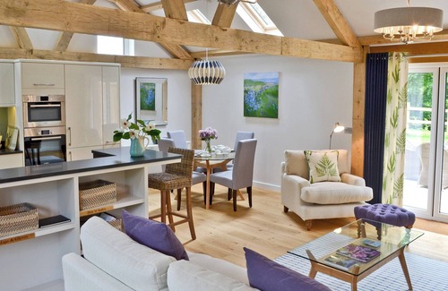 Boscundle Cottage | St Blazey Retreat: Oceanfront 1 Bedroom with Breakfast