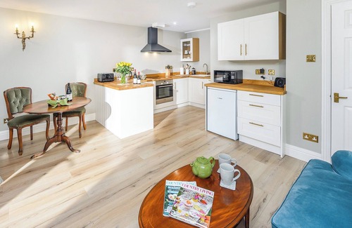 South Charlton Cottage | Relax in a One-Bedroom Retreat with Ocean Views in Alnwick