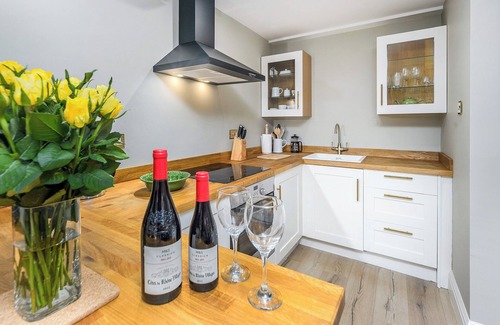 South Charlton Cottage | Relax in a One-Bedroom Retreat with Ocean Views in Alnwick