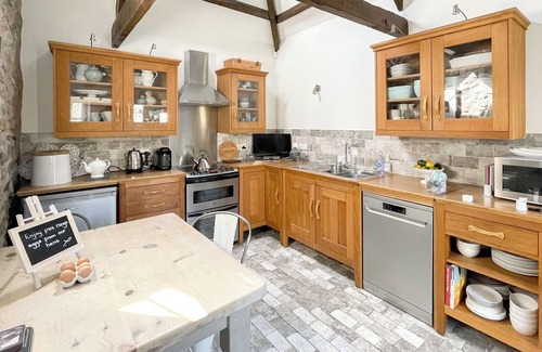 Chathill Cottage | Oceanfront 1 Bedroom Getaway in Tughall Steads, Beadnell