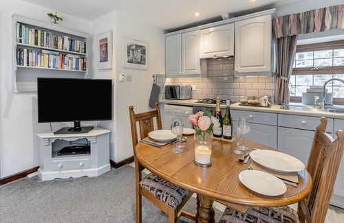 Hartland Cottage | Cozy 1 Bedroom Oceanfront Accommodation in Hartland