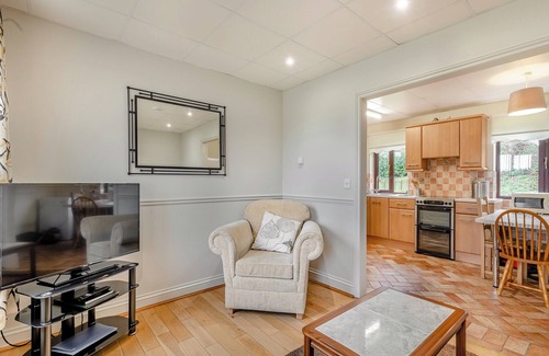 Norwich Cottage | Cozy 1 Bedroom Retreat in Horsford, Near Norwich