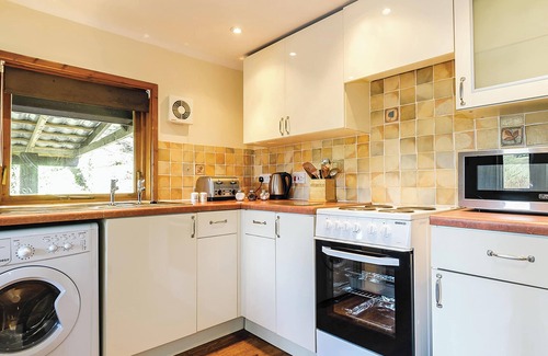 Waterrow Ski Chalet | Cozy Scandinavian Lodge with Pool and Spa Amenities