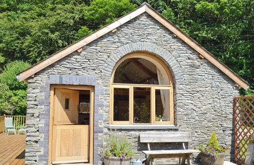 Ysbyty Ystwyth Cottage | Pet-Friendly 1 Bedroom Stay in Pont-Rhyd-y-Groes