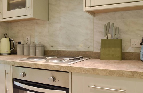 Forfar Cottage | Top-Rated 1 Bedroom Stay in Pitscandly, Near Forfar