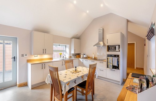 Litton Cottage | Cozy 1 Bedroom Retreat in Litton, Near Buxton