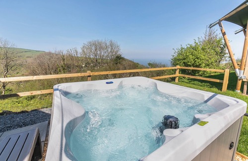 Barbrook RV Rental | 1 bedroom accommodation in Lynton