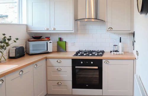Nairn Cottage | Steps from the Beach: Ideal for Pets and Romantic Getaways