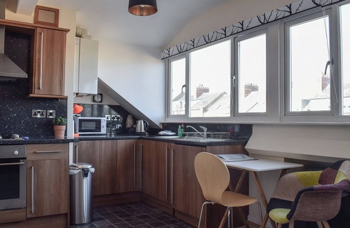 West Cliff Cottage | Welcoming 1 Bedroom Retreat in Scenic Whitby