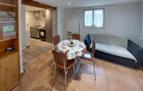 Blere House | 1 Bedroom Amazing Home In Bléré