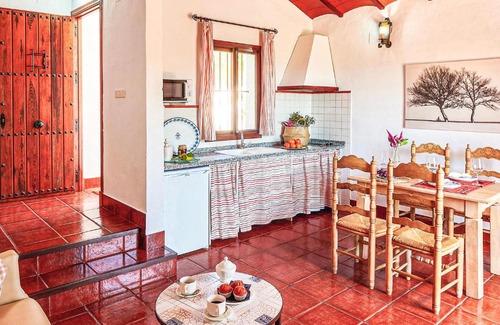 Estepa House | Cozy 1 Bedroom Home In Estepa with Pool for Families