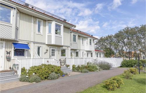 Kopingsvik House | Inviting Home in Kpingsvik with Family Kitchen Amenities