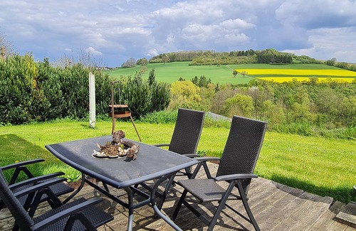 Welschbillig Apartment | Family-Friendly Vrbo Property with Kitchen & Pet Access