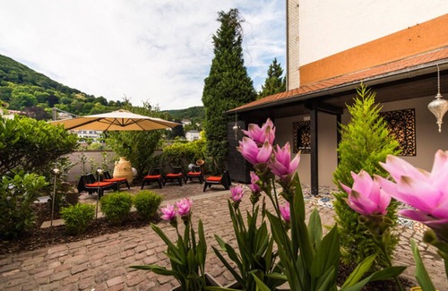 Heidelberg City Centre Apartment | Family-Friendly Vrbo Property with Hot Tub and Breakfast