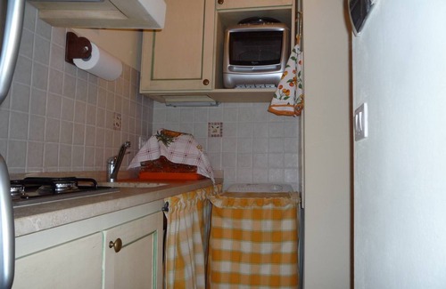 Cortona Old Town Apartment | Family-Friendly Vrbo Property for an Unforgettable Stay