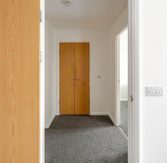 Tottenham Hale Apartment | 1 Bedroom Apartment in Tottenham 20 Mins to Central London & City