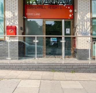 Tottenham Hale Apartment | 1 Bedroom Apartment in Tottenham 20 Mins to Central London & City