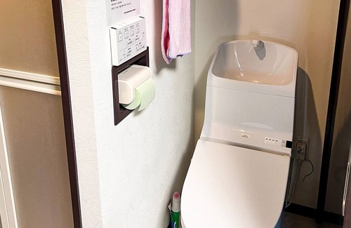 Makishi Apartment | Top-Rated 1 Bedroom Guesthouse in Central Naha City