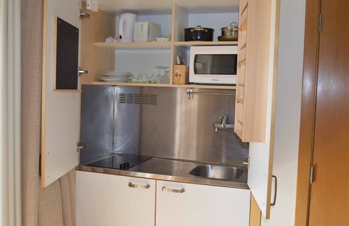 Silves Hotel | Cozy T1 Apartment - Relaxing Countryside Views Await