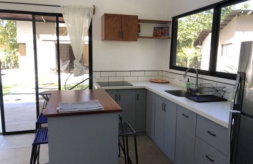 Junquillal Apartment | Cozy 1 Bedroom Apartment with Kitchen & Poolside Retreat