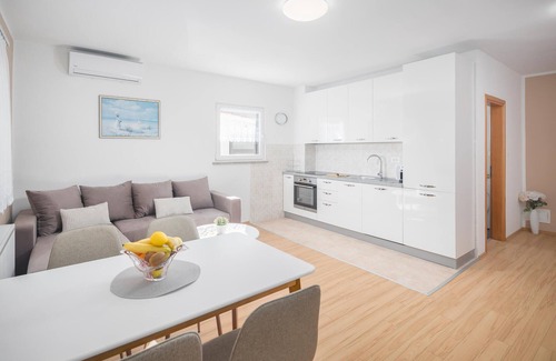 Nova Vas Apartment | Relax in a Cozy Apartment with Pool Near Porec
