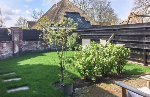 Opperdoes House | Experience a Relaxing Getaway in Opperdoes, West Friesland