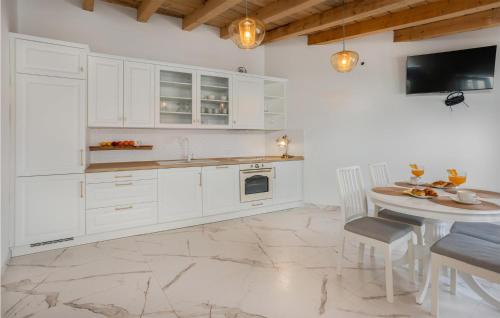 Klanfari House | Inviting Home in Dramalj with Pool and Wi-Fi Access
