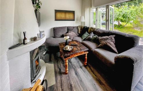 Ronneby House | Cozy 1 Bedroom Home in Ronneby - Pet and Child Friendly