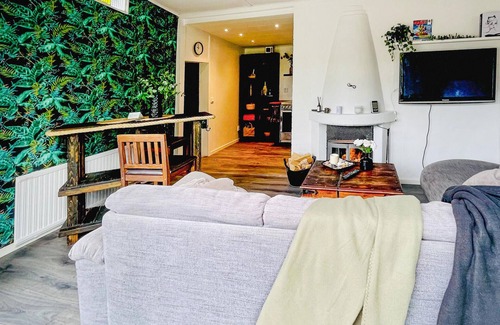 Ronneby House | Escape Daily Life: Relaxing Stay by the Fjord Awaits