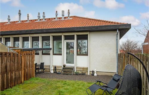 Ronne Apartment | Cozy 1 Bedroom Home in Rønne - Perfect for Families